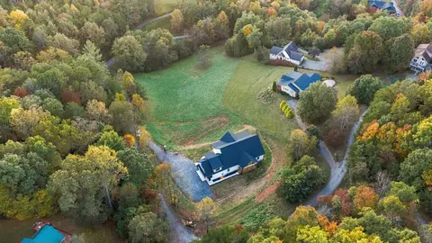 View/Area - 431 Tahlfield, Sylva, NC 28779 photo 2 of 3