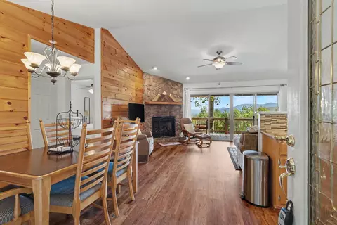 Dining - 804 Wikle Rd, Hayesville, NC 28904 photo 1 of 2
