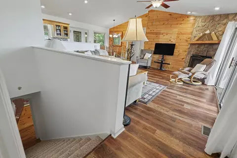 Entry Way - 804 Wikle Rd, Hayesville, NC 28904 photo 2 of 3