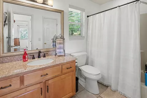 Bath - 804 Wikle Rd, Hayesville, NC 28904 photo 1 of 5