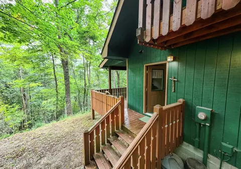 Exterior - 259 Laurel Ln, Murphy, NC 28906 photo 7 of 25