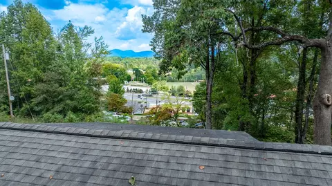 95 Parkview Ln, Franklin, NC 28734 photo 6