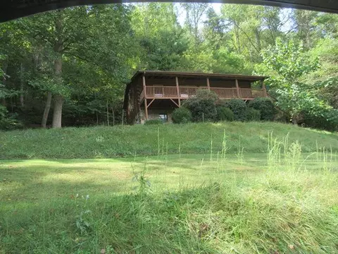 85 Guy Knob, Franklin, NC 28734