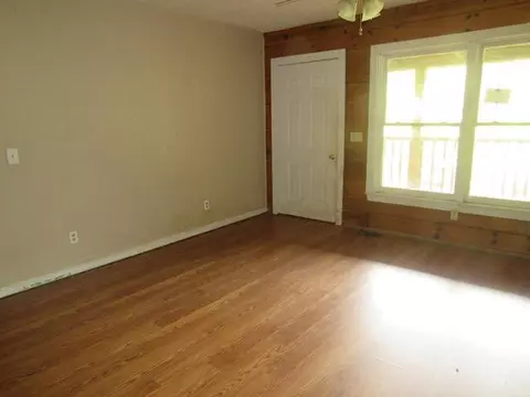 Living - 85 Guy Knob, Franklin, NC 28734 photo 2 of 3