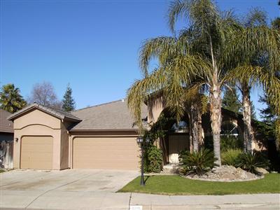 1123 Spruce Ave, Clovis, CA 93611 photo 1