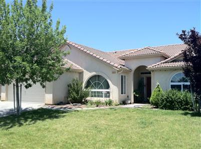 763 Macadamia Ave, Madera, CA 93637 photo 1
