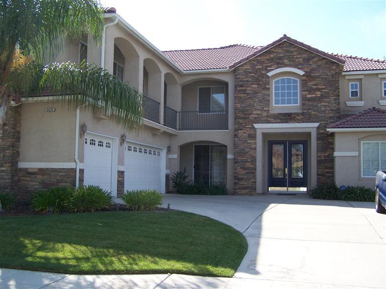 2434 Vermont Ave, Clovis, CA 93619 photo 1