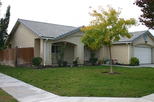14145 W G St, Kerman, CA 93630 photo 1