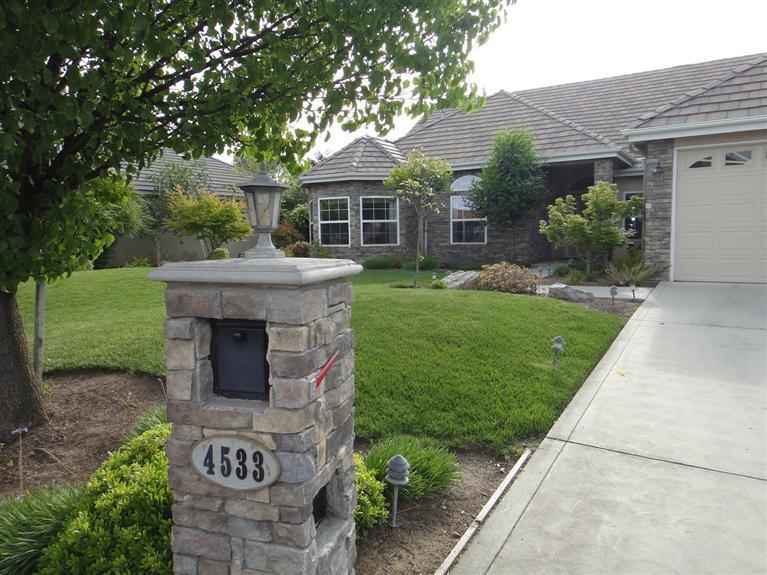 4533 N Quail Lake Dr, Clovis, CA 93619 photo 1