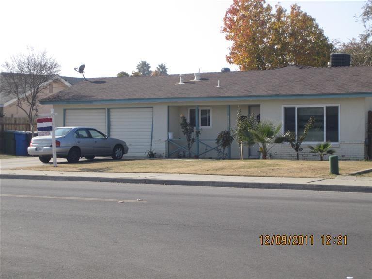 3535 Wright St, Selma, CA 93662 photo 1