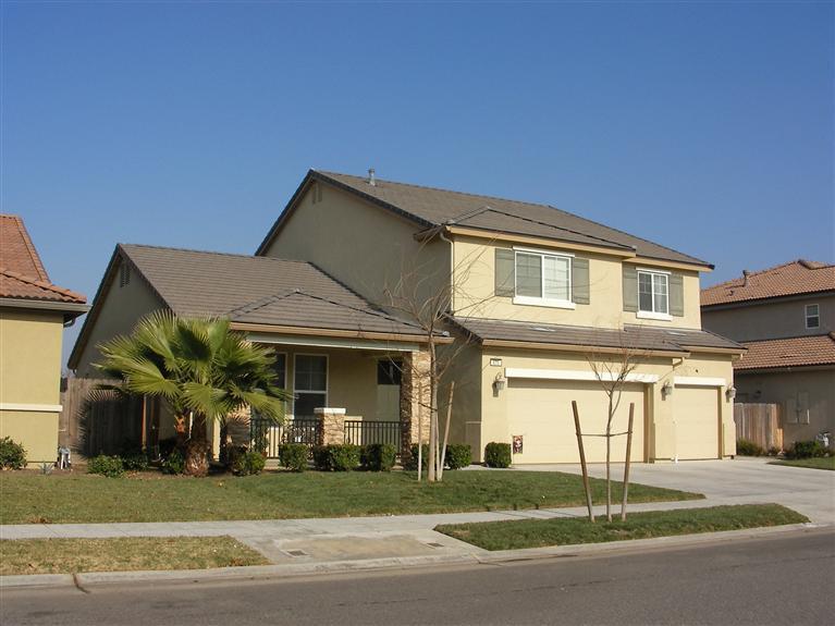 675 Serena Ave, Clovis, CA 93619 photo 1