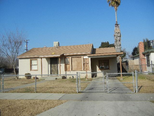 1107 E Byrd Ave, Fresno, CA 93706 photo 1