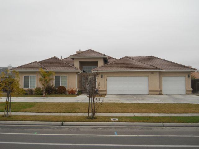 15620 W California Ave, Kerman, CA 93630 photo 1