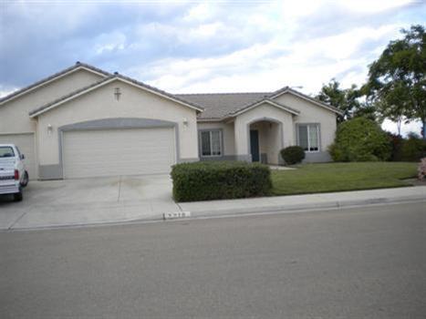 2218 E Michelle Ave, Fowler, CA 93625 photo 1