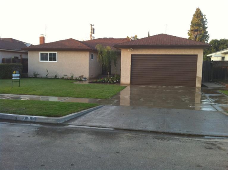 732 E Browning Ave, Fresno, CA 93710 photo 1