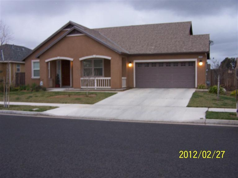 474 E Sierra Ave, Reedley, CA 93654 photo 1