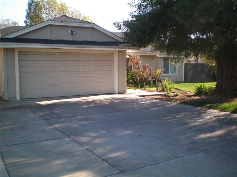 2197 Sterling Ave, Sanger, CA 93657 photo 1