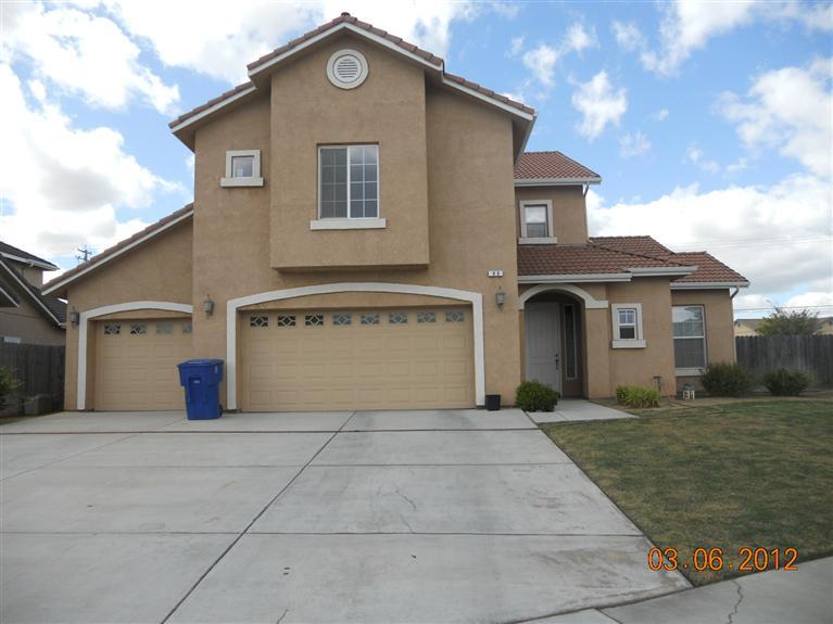 89 N Wathen Ave, Sanger, CA 93657 photo 1