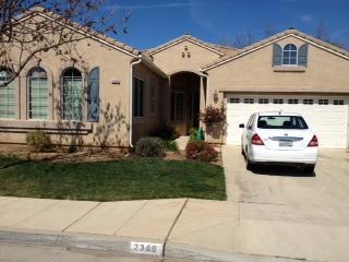 2349 Prescott Ave, Clovis, CA 93619 photo 1