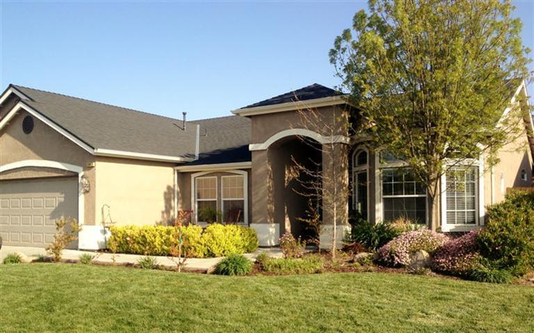 1942 Lorena Ave, Sanger, CA 93657 photo 1