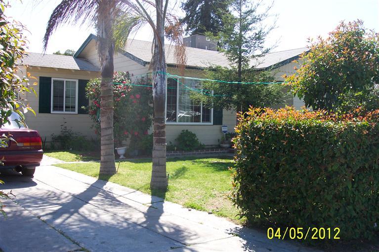 655 E Duff Ave, Reedley, CA 93654 photo 1
