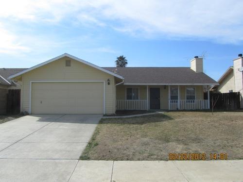 563 Kimberly Pl, Coalinga, CA 93210 photo 1