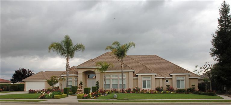 1006 Ahronian Ave, Fowler, CA 93625 photo 1