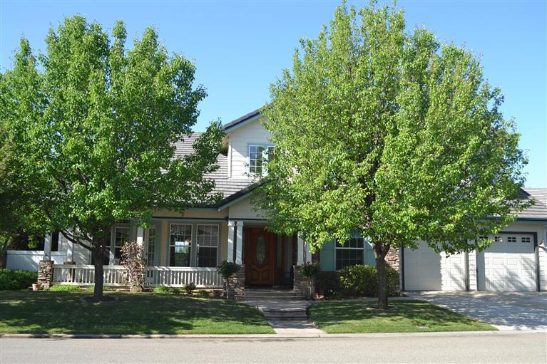 10619 E Duckpoint Way, Clovis, CA 93619 photo 1