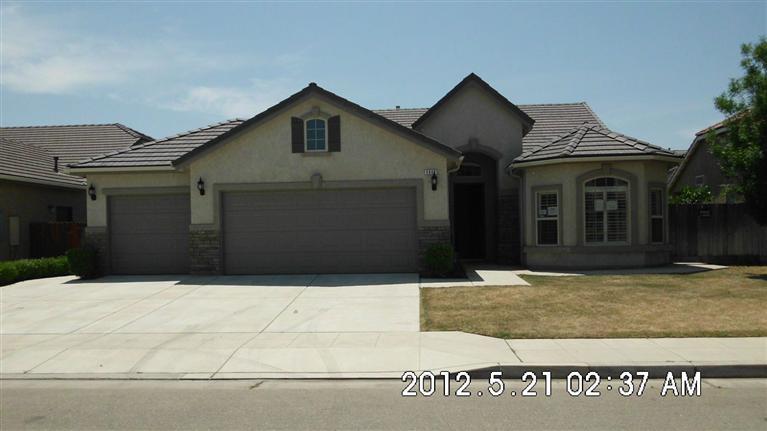 6807 E Cornell Ave, Fresno, CA 93727 photo 1