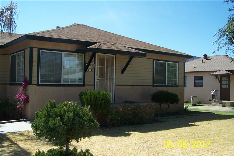 1114 Dellavalle Ave, Madera, CA 93638 photo 1