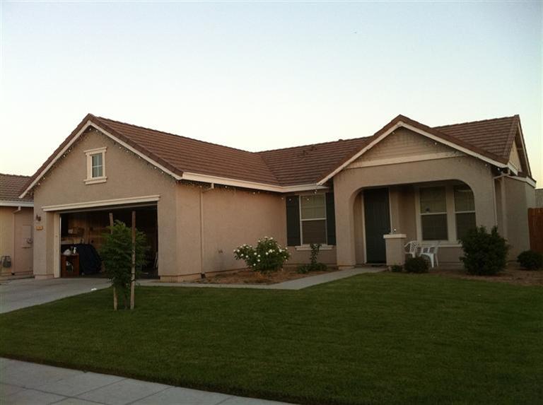 5258 E Byrd Ave, Fresno, CA 93725 photo 1