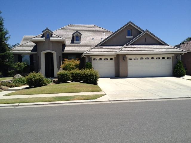 1449 N Rogers Ave, Clovis, CA 93619 photo 1
