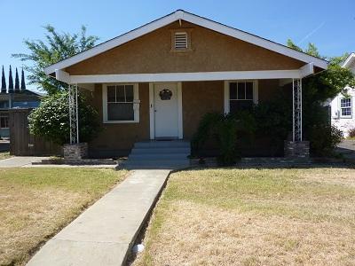 1564 E Park Way, Dinuba, CA 93618 photo 1