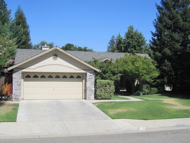 835 N Stanford Ave, Clovis, CA 93611 photo 1