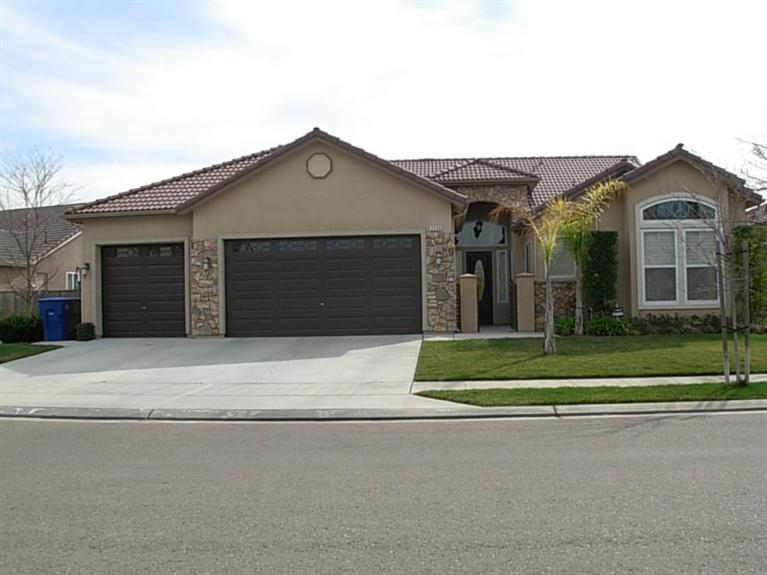 3258 Duncan Ave, Clovis, CA 93619 photo 1