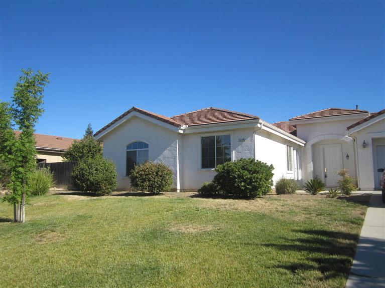 2246 San Gabriel Ave, Clovis, CA 93611 photo 1