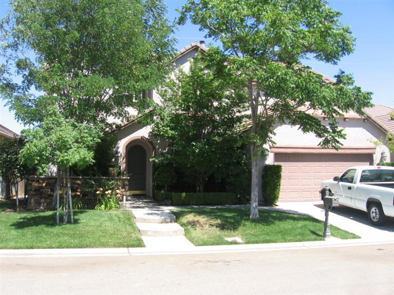 4710 N Arrow Ridge Way, Clovis, CA 93619 photo 1
