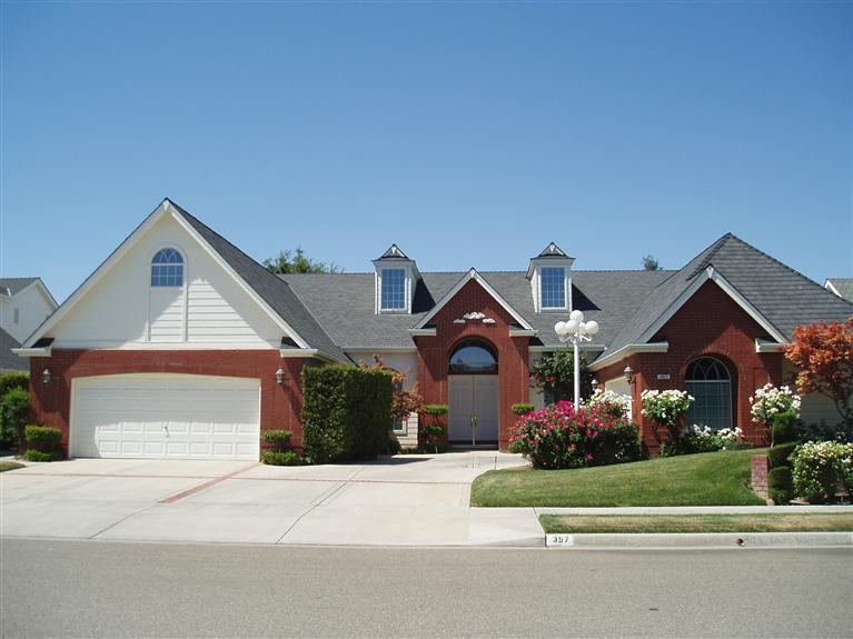 357 W Trenton Ave, Clovis, CA 93619 photo 1