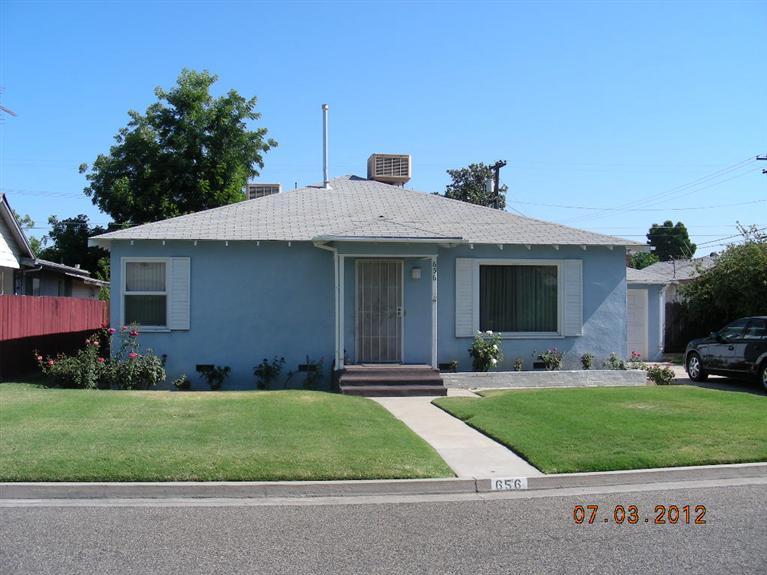 656 E Washington Ave, Reedley, CA 93654 photo 1