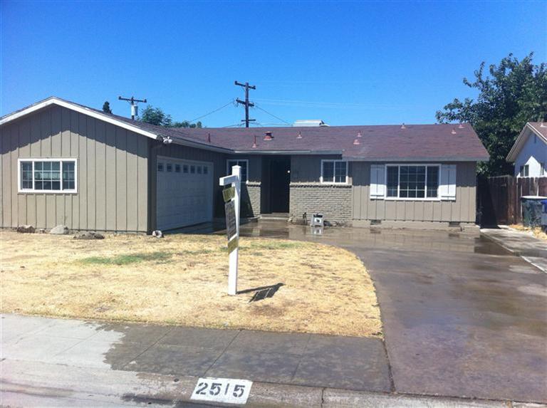 2515 Harvard Ave, Clovis, CA 93612 photo 1