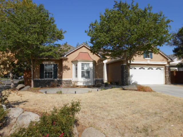 4817 N Crestmoor Ave, Clovis, CA 93619 photo 1