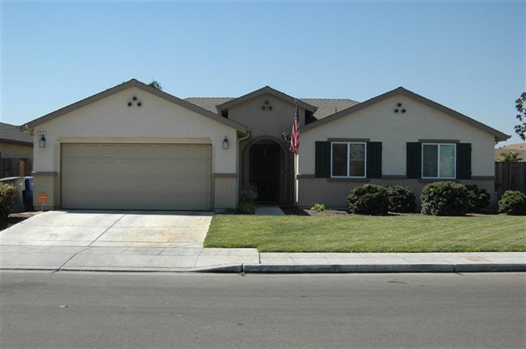 4514 Eugenia Ave, Fresno, CA 93725 photo 1
