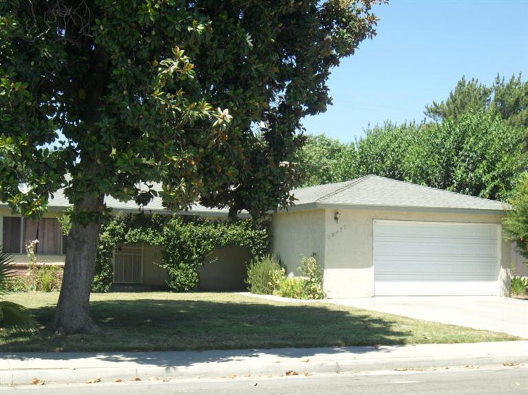 15470 W A St, Kerman, CA 93630 photo 1