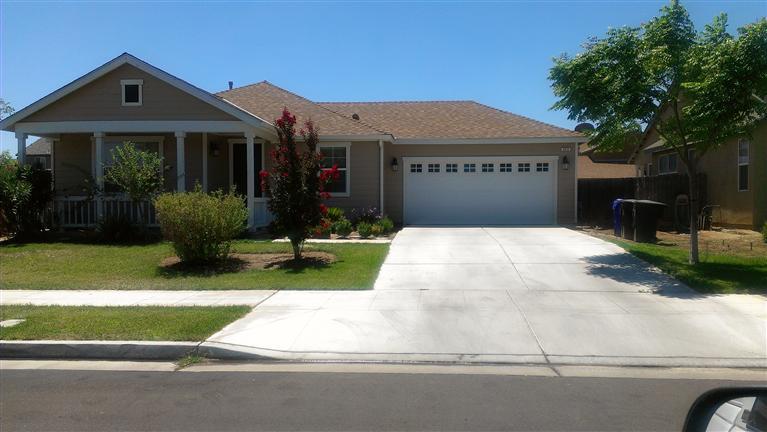 523 E Sierra Ave, Reedley, CA 93654 photo 1