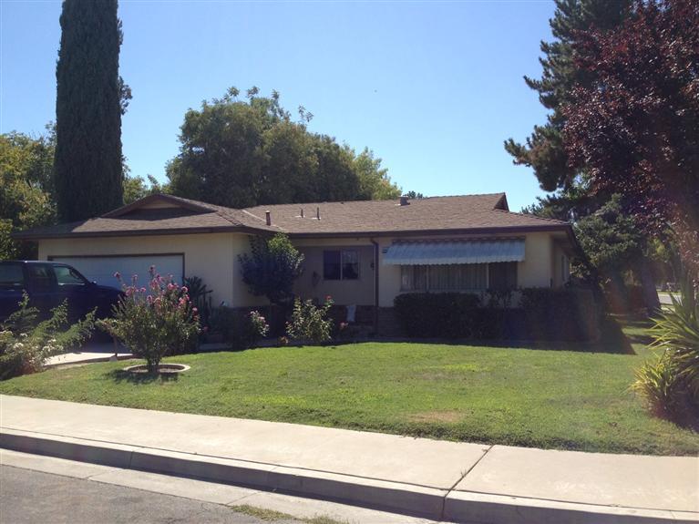 15429 W B St, Kerman, CA 93630 photo 1
