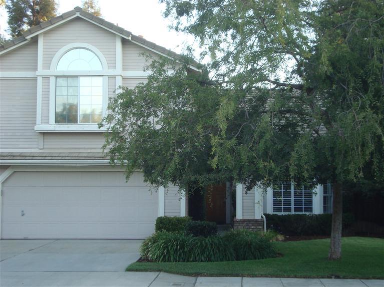 243 W Jordan Ave, Clovis, CA 93611 photo 1