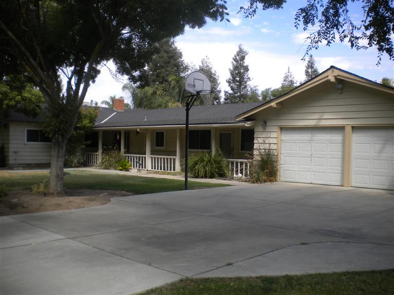 1091 Birch Ave, Clovis, CA 93611 photo 1
