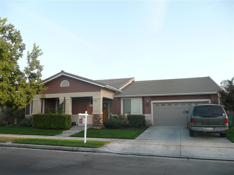 2095 E Duff Ave, Reedley, CA 93654 photo 1