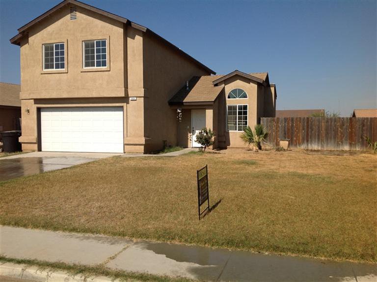 848 Florence Ave, Sanger, CA 93657 photo 1