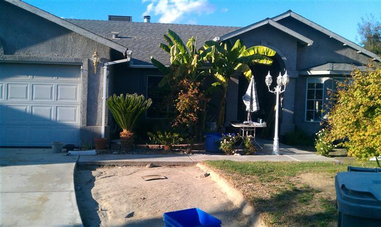 14392 Taylor St, Kerman, CA 93630 photo 1